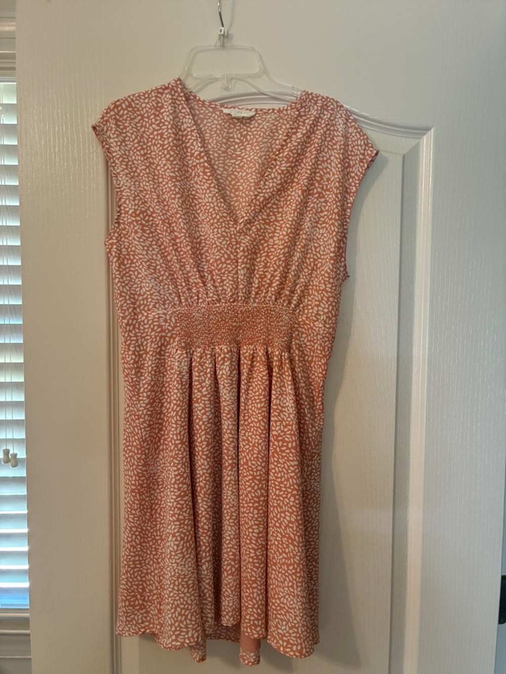 Promesa Rust and White Cap-Sleeve V-Neck Mini Dress